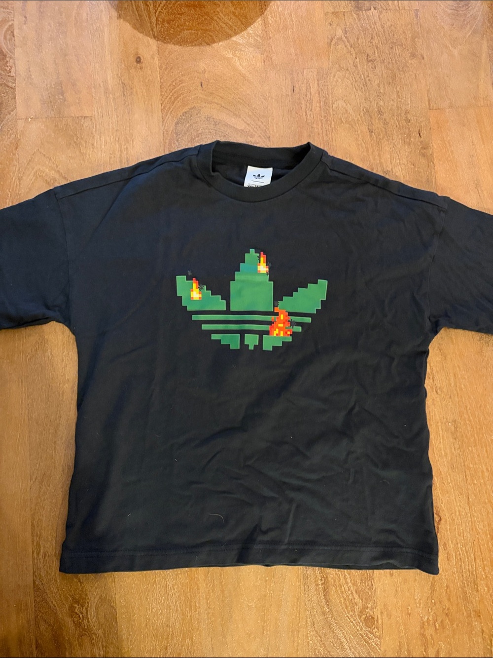 adidas Minecraft Short-Sleeve Tee kids S